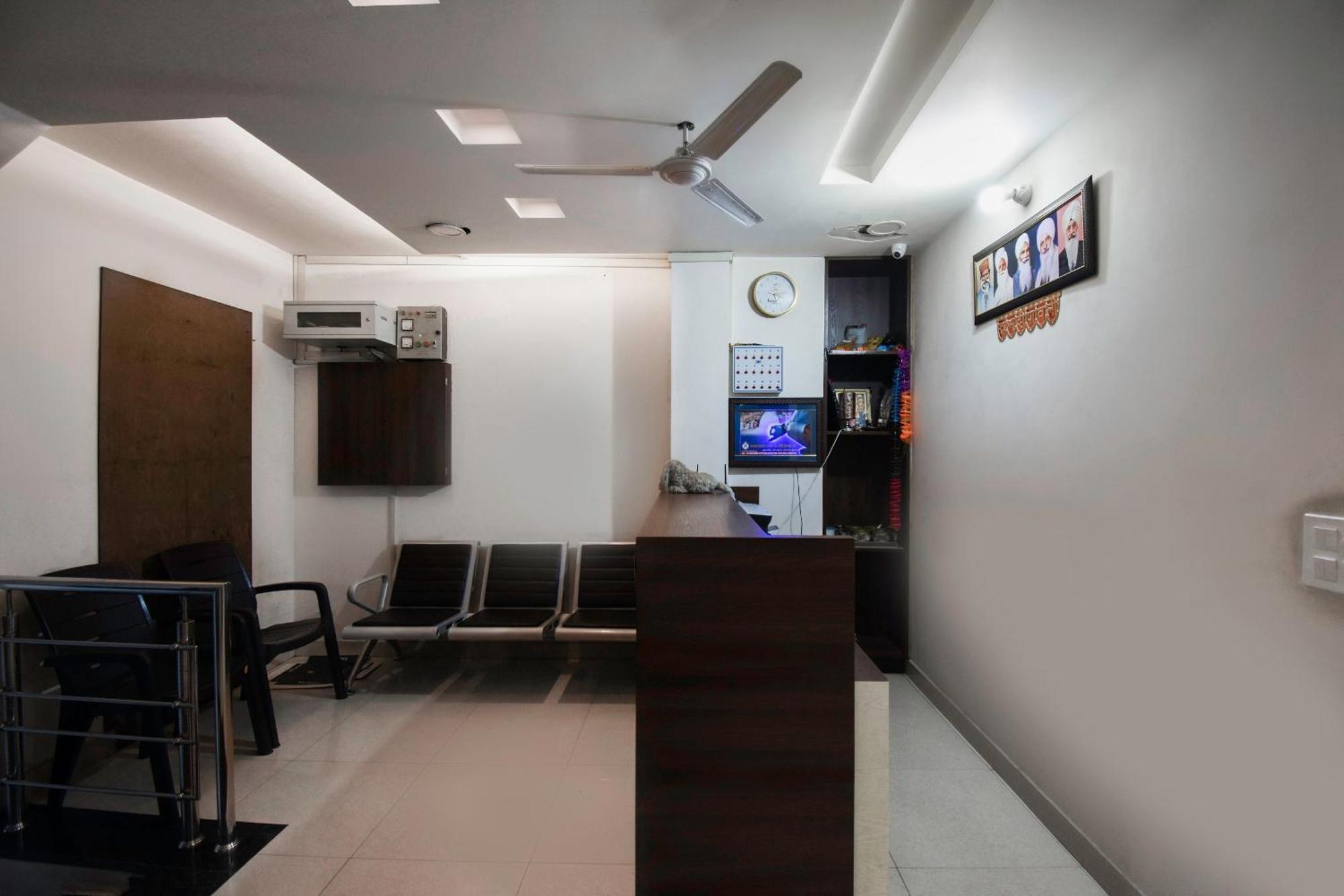 Hotel O Shangri-La-Inn Ludhiana Buitenkant foto