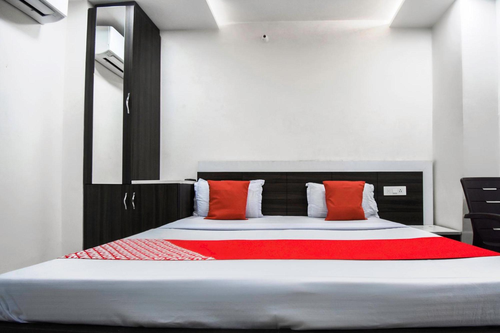 Hotel O Shangri-La-Inn Ludhiana Buitenkant foto
